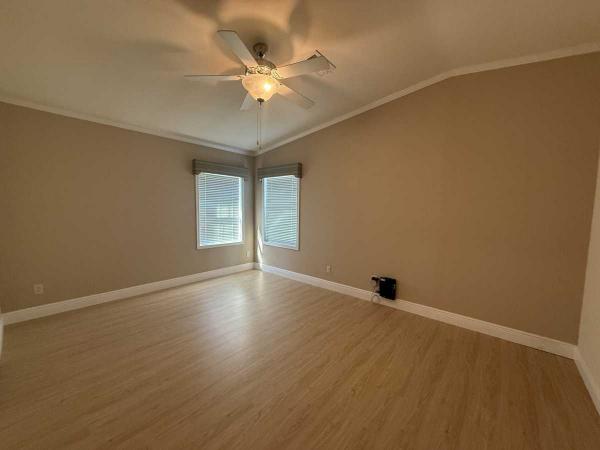 2011 Skyline N767CT Mobile Home