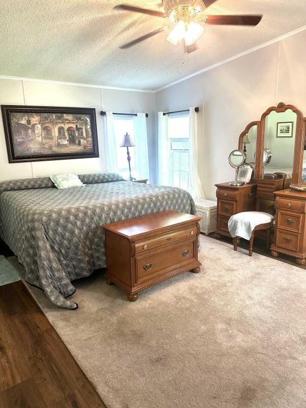 1991 PH Manufactured Home