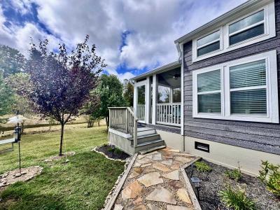 Mobile Home at 23 Strolling Easy Flat Rock, NC 28731