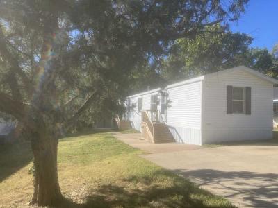 Mobile Home at 216 Arapaho Dr. Belleville, IL 62220