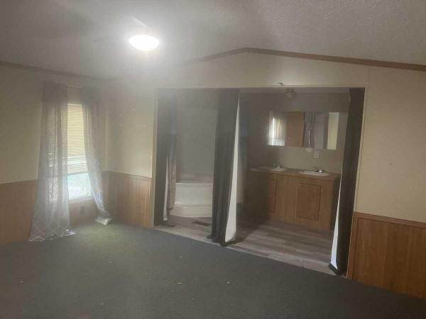 2001 Souther Homes 3BR Mobile Home