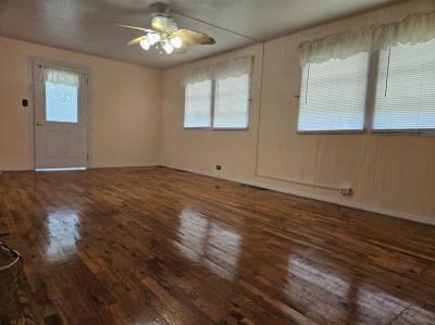 Photo 5 of 29 of home located at 9925 Ulmerton Rd., #404 Largo, FL 33771