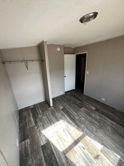 Photo 3 of 4 of home located at 90 Pine Ridge Circle Rossville, GA 30741