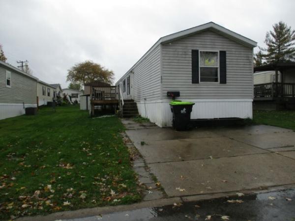 2002 Skyline Manufactured Home