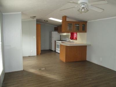 Photo 3 of 11 of home located at 450 Reaume Ct Rochester Hills, MI 48307