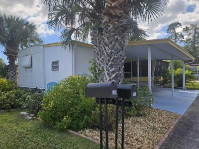 Photo 3 of 29 of home located at 9925 Ulmerton Rd., #299 Largo, FL 33771