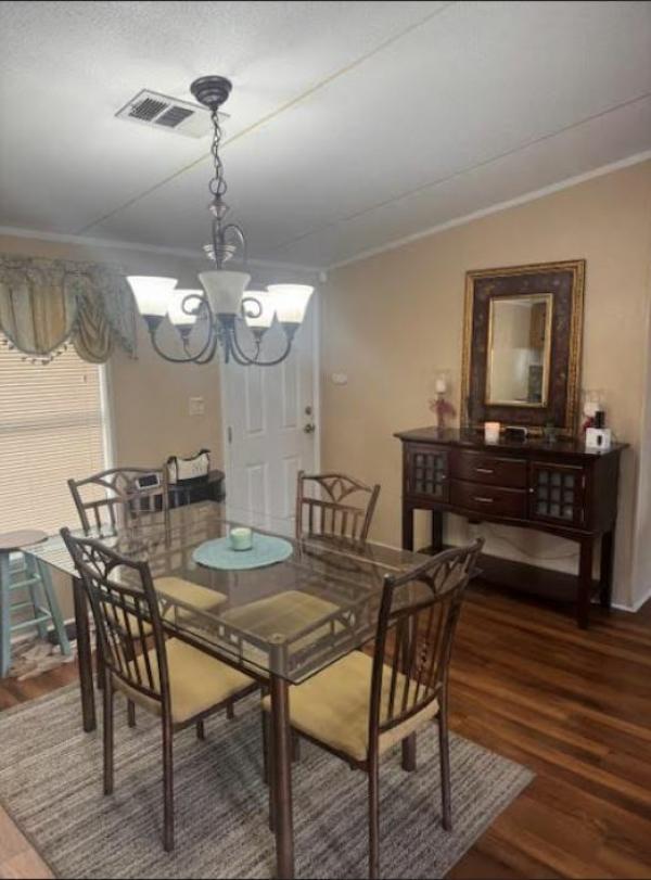 2000  Mobile Home For Sale