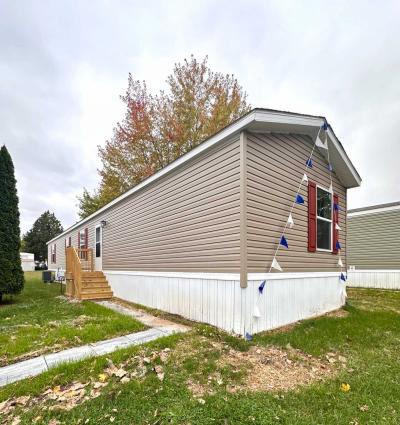 Mobile Home at 1 Thorn Locust Lane, #23 London, OH 43140