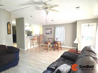 Photo 5 of 26 of home located at 1121 Wisteria Drive Wildwood, FL 34785