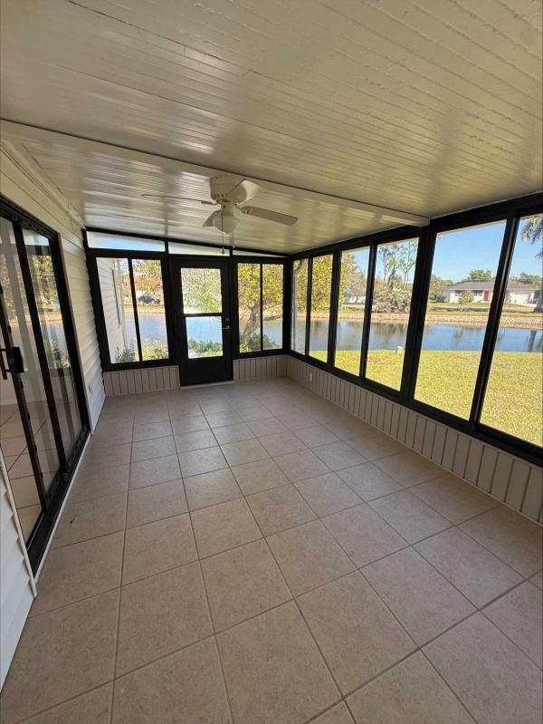 1989 Glen Manufactured Home