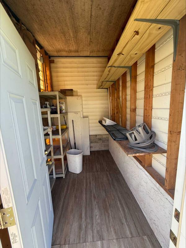 1989 Glen Manufactured Home