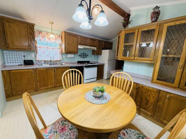 1994 Manufactured Home