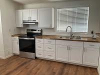 1986 Hyde Park Manufactured Home