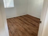 1986 Hyde Park Manufactured Home