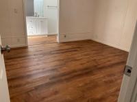 1986 Hyde Park Manufactured Home