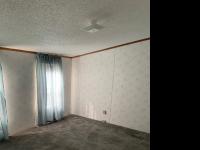 1994 Henderson Bradford Mobile Home