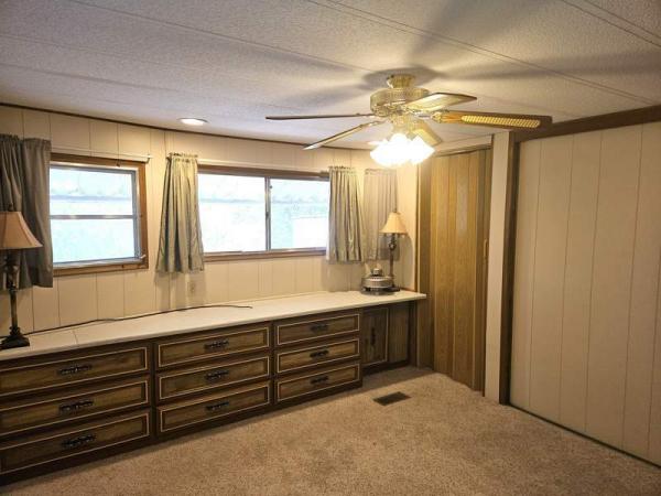 1976 Marlette Manufactured Home