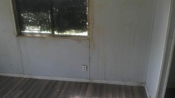 1985 Jefr Manufactured Home