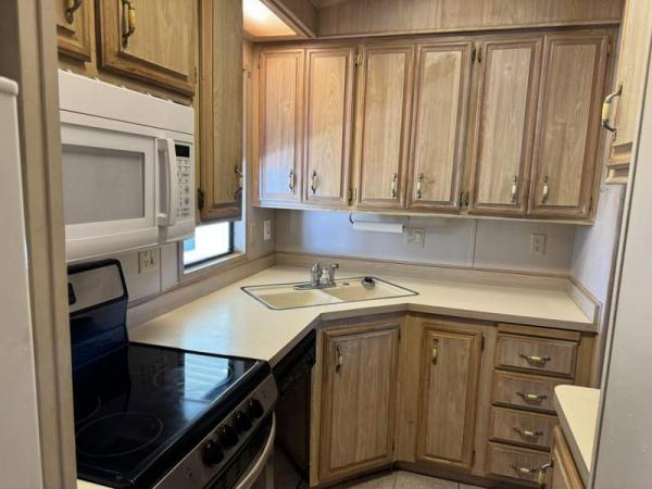 1990 CASA Mobile Home For Sale