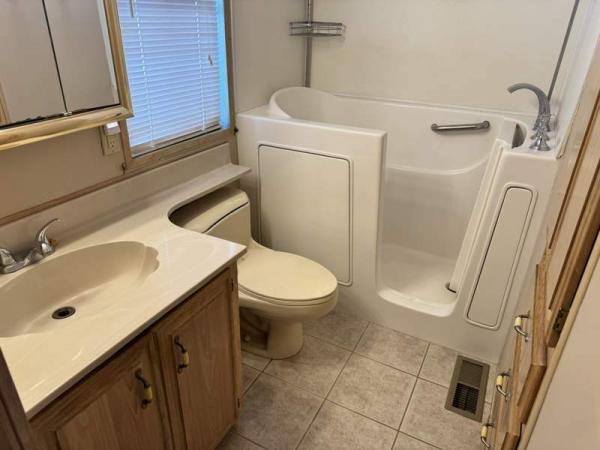1990 CASA Mobile Home For Sale