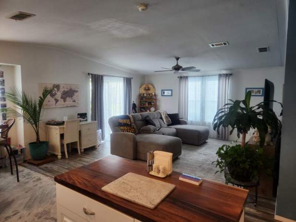 2005 Palm Harbor Manufactured Home