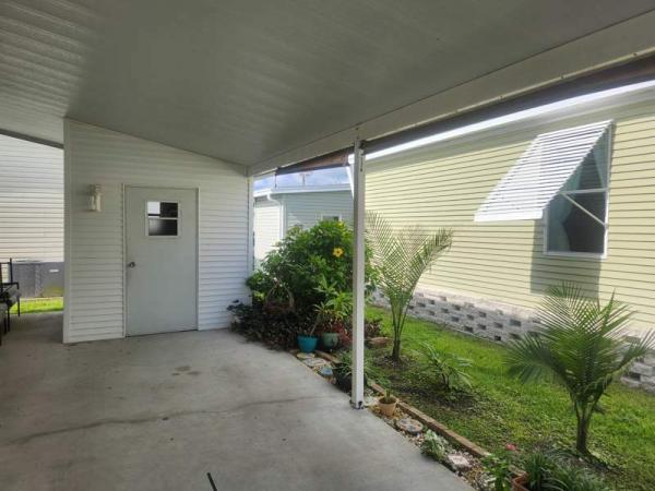 2005 Palm Harbor Manufactured Home