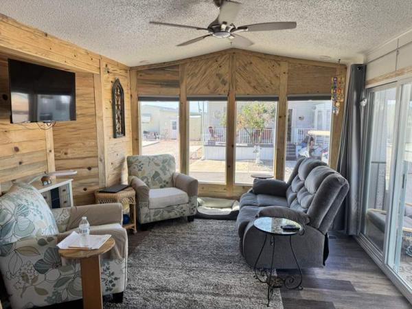 1989 Park Mobile Home For Sale
