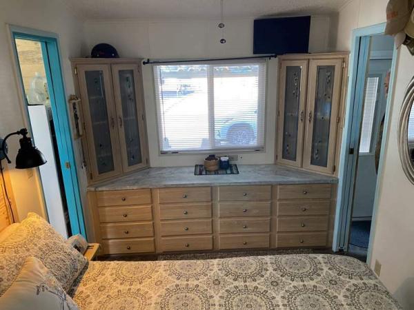 1989 Park Mobile Home For Sale