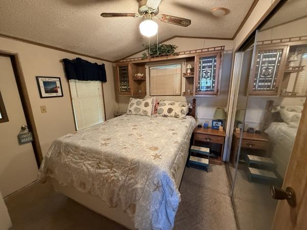 1986 PARK Mobile Home