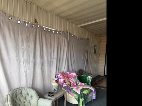 1986 PARK Mobile Home