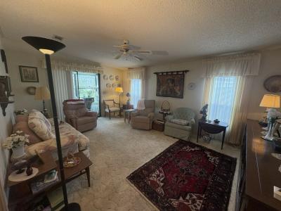 Photo 3 of 13 of home located at 451 Cottonwood Drive Sebring, FL 33876