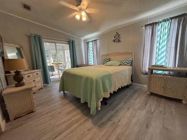 1992 Palm Harbor Mobile Home