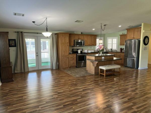 2006 Skyline Hillcrest 4323CT Manufactured Home