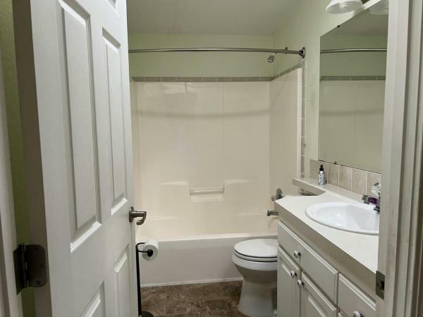 2006 Skyline Hillcrest 4323CT Manufactured Home