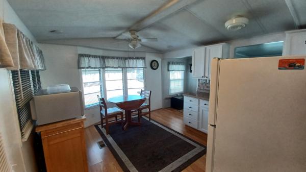 1986 PARK N/A Mobile Home