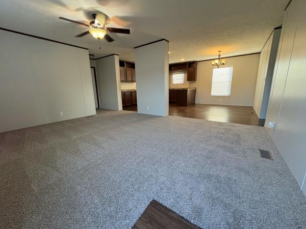 2015 Clayton 38SUN28523 Mobile Home
