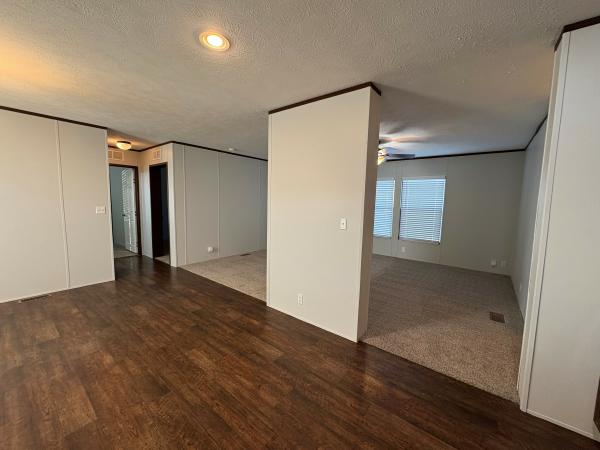 2015 Clayton 38SUN28523 Mobile Home