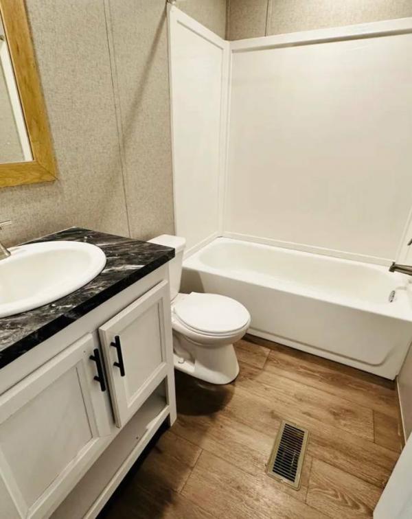 2022 Clayton Homes Inc Mobile Home For Sale