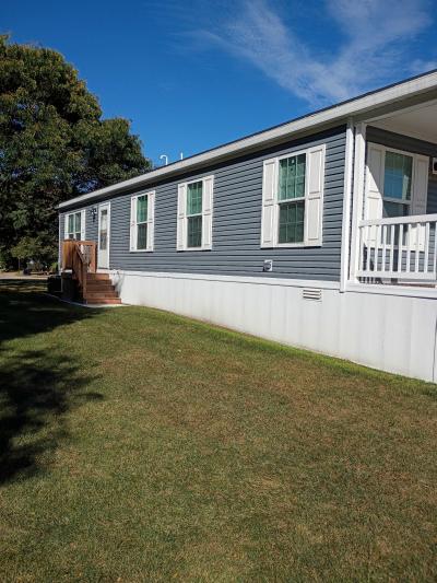 Photo 2 of 12 of home located at 17115 Wales Macomb, MI 48044