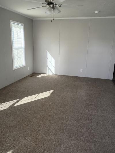Photo 5 of 12 of home located at 17115 Wales Macomb, MI 48044