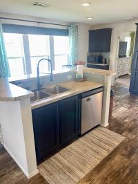 2018 OAK CREEK YES Y9-1676 Mobile Home