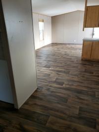 2005 Highland Park mobile Home