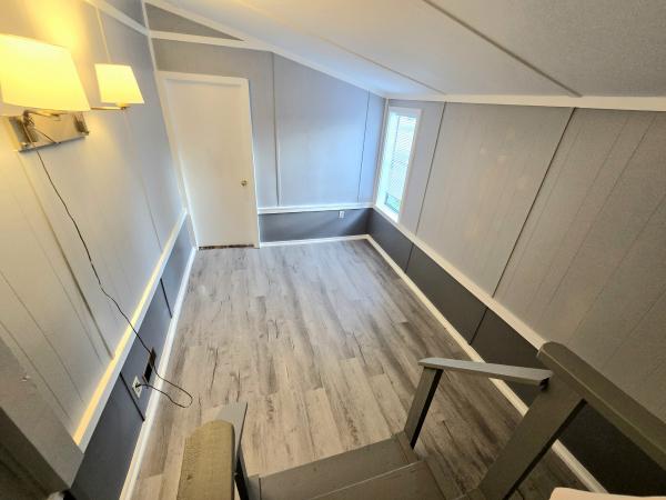 1967 SKYLINE n/a Mobile Home