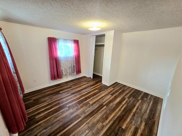 1967 SKYLINE n/a Mobile Home