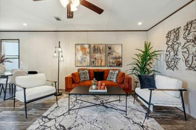 Photo 4 of 7 of home located at 7601 Daffan Lane #081 Austin, TX 78724