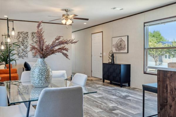 2025 Champion CHPR1676H32P01 Mobile Home