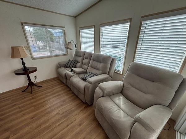 1990 Cedar Cove Mobile Home