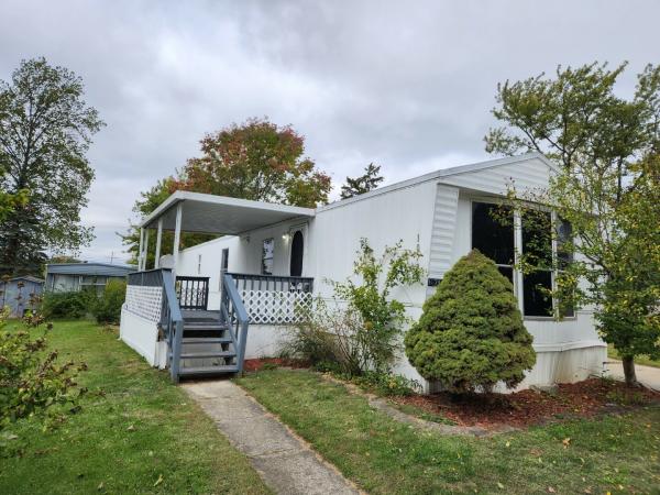 1984 Schult Mobile Home For Sale