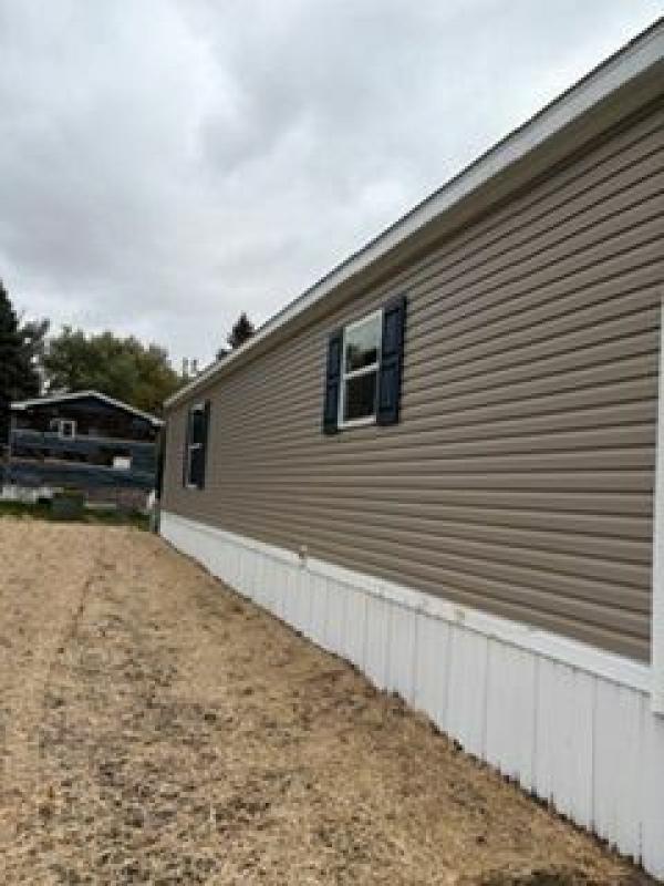 2025 Champion CHPR-2848H32P02 Mobile Home