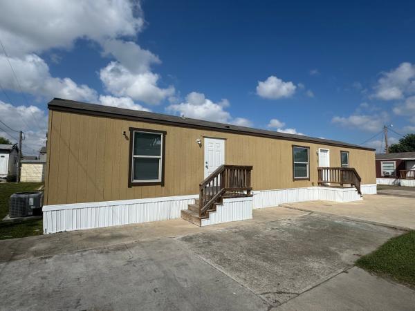 2020  Mobile Home For Sale